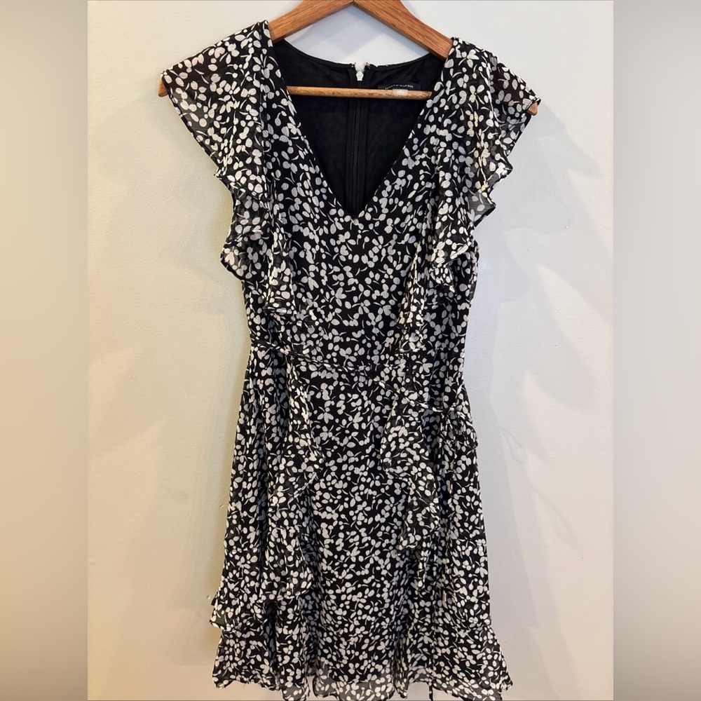 Tommy Hilfiger Dress Sz 4 Black & White Ruffles